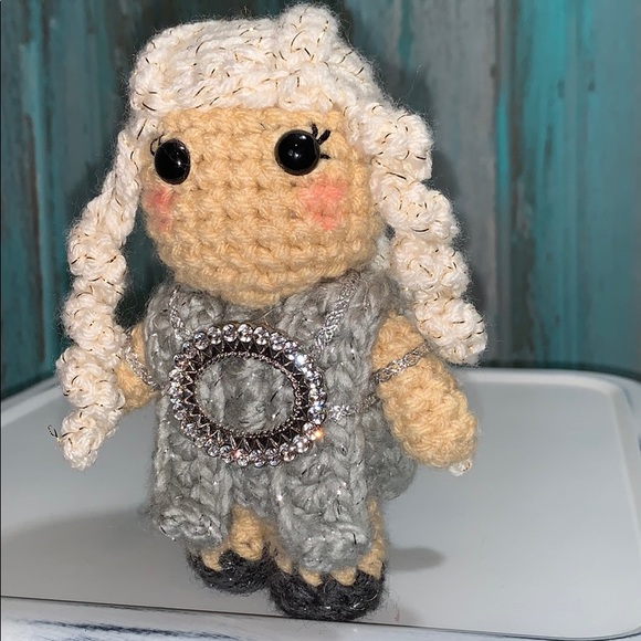 Khaleesi Amigurumi, Crocheted - Picture 5 of 5